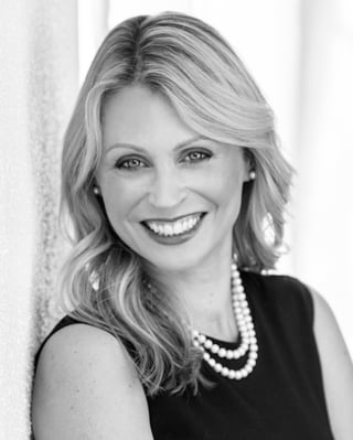 Vera-Petrova-Dickinson